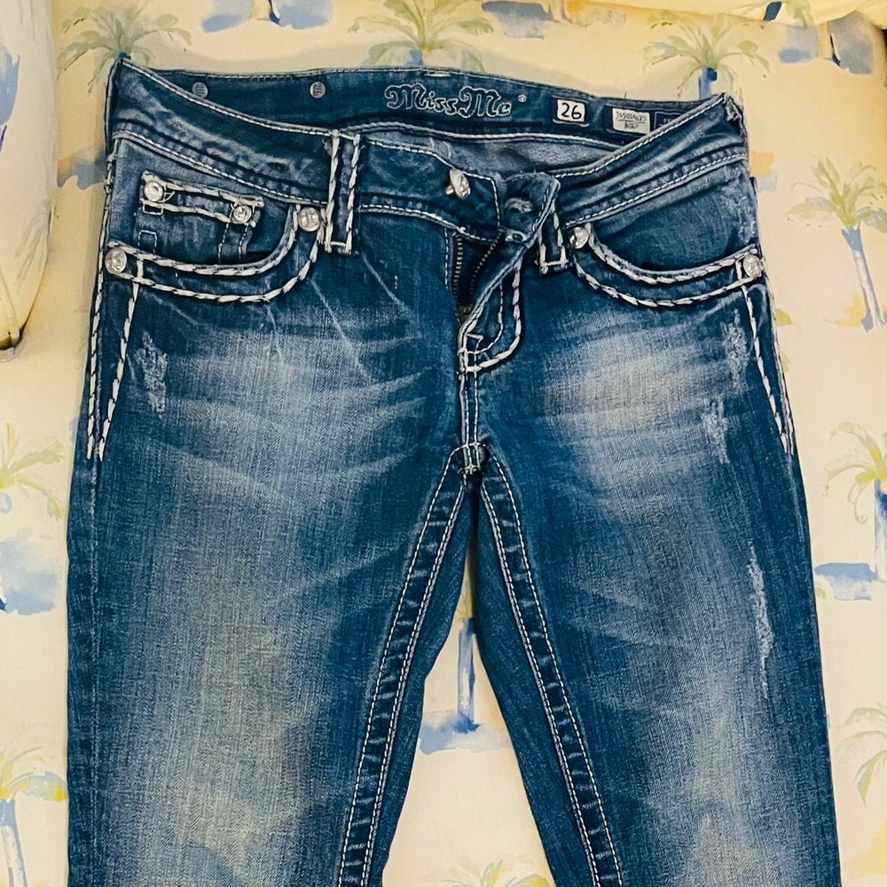 Buckle miss me bootcut jeans